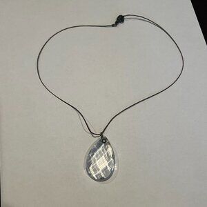Crystal drop necklace